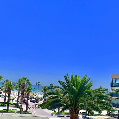 Formentor Beach Primera Linea De Playa Apartment Salou Exterior photo