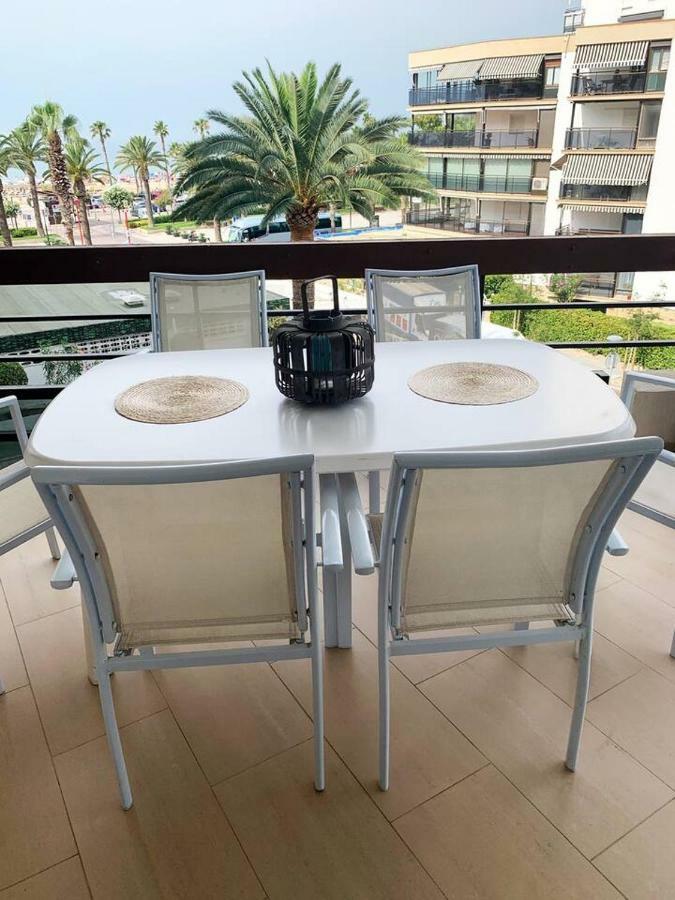 Formentor Beach Primera Linea De Playa Apartment Salou Exterior photo