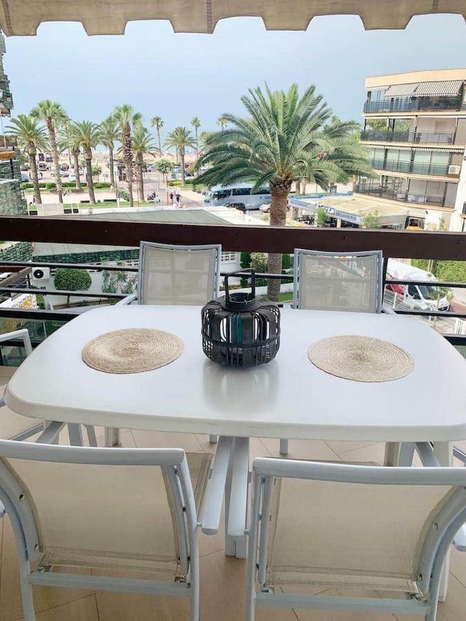 Formentor Beach Primera Linea De Playa Apartment Salou Exterior photo